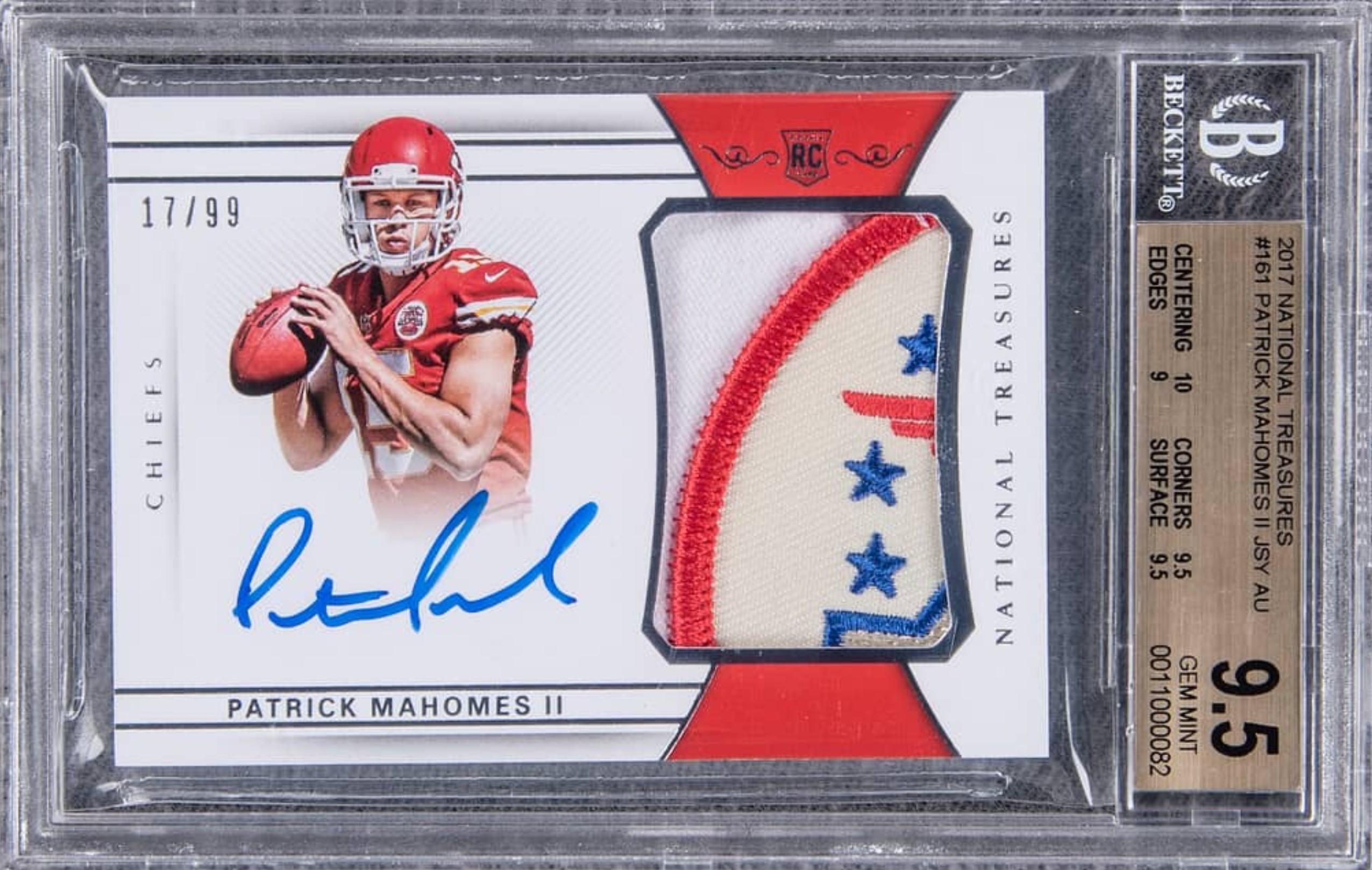 Base 17/99 Patrick Mahomes Lamar Hunt patch gem